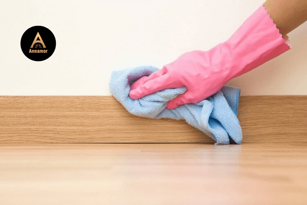 Cách vệ sinh phào chỉ nhựa đúng cách